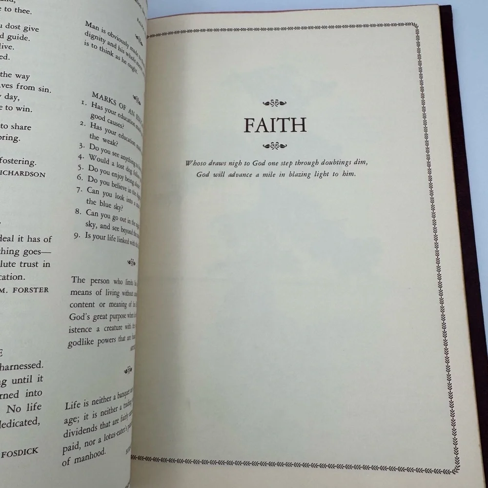 Vtg The‎ Treasure Chest Charles L Wallis 1965 Large Inspirational Book Inscribed